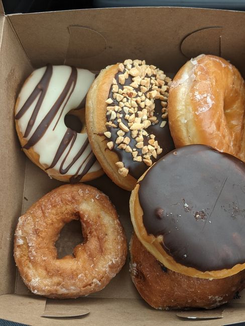 Asortiment de donuts Hello Donuts
